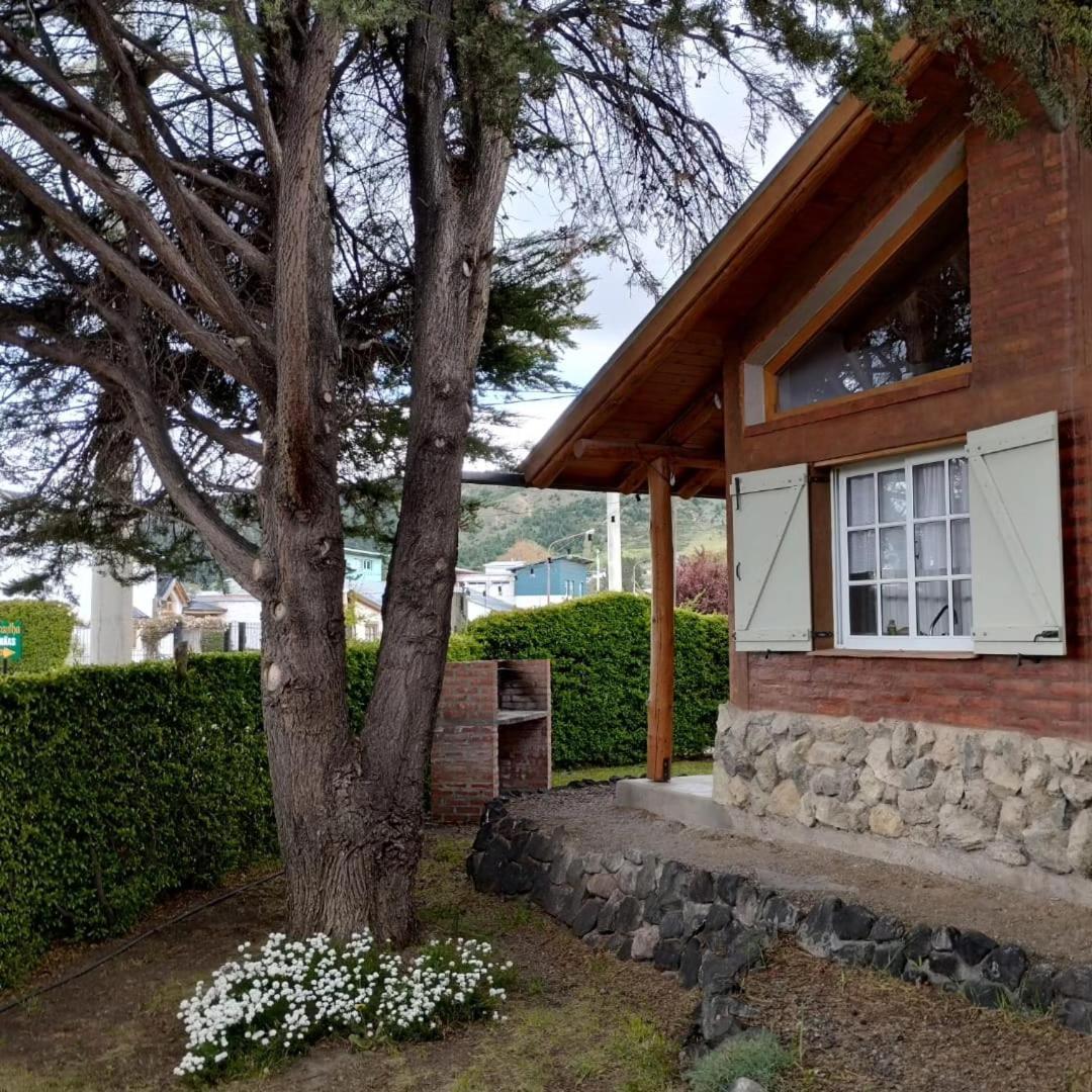 Cabanas Pyracantha Esquel Exterior foto
